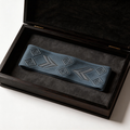 Dynamic Arrow Design Yoga Headband – Sleek Fabric for Stylish Workouts